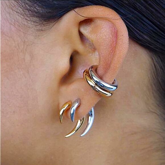 Silver Spiked Horn Earrings Ear Jacket Front Back Spike Minimalist Punk Gothic - Picture 2 of 8